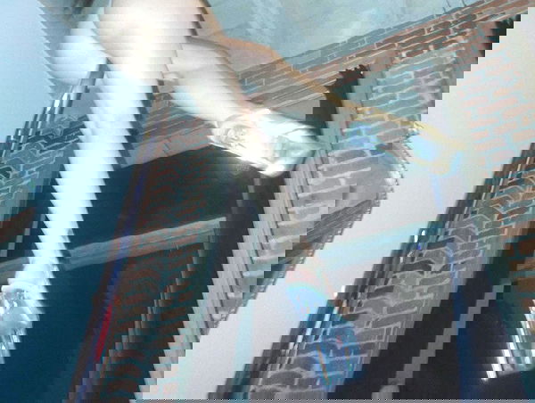 vanessa.julienne image ~ Altpins