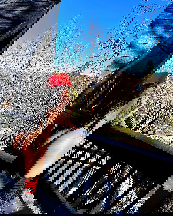 vanessa.julienne image ~ Altpins