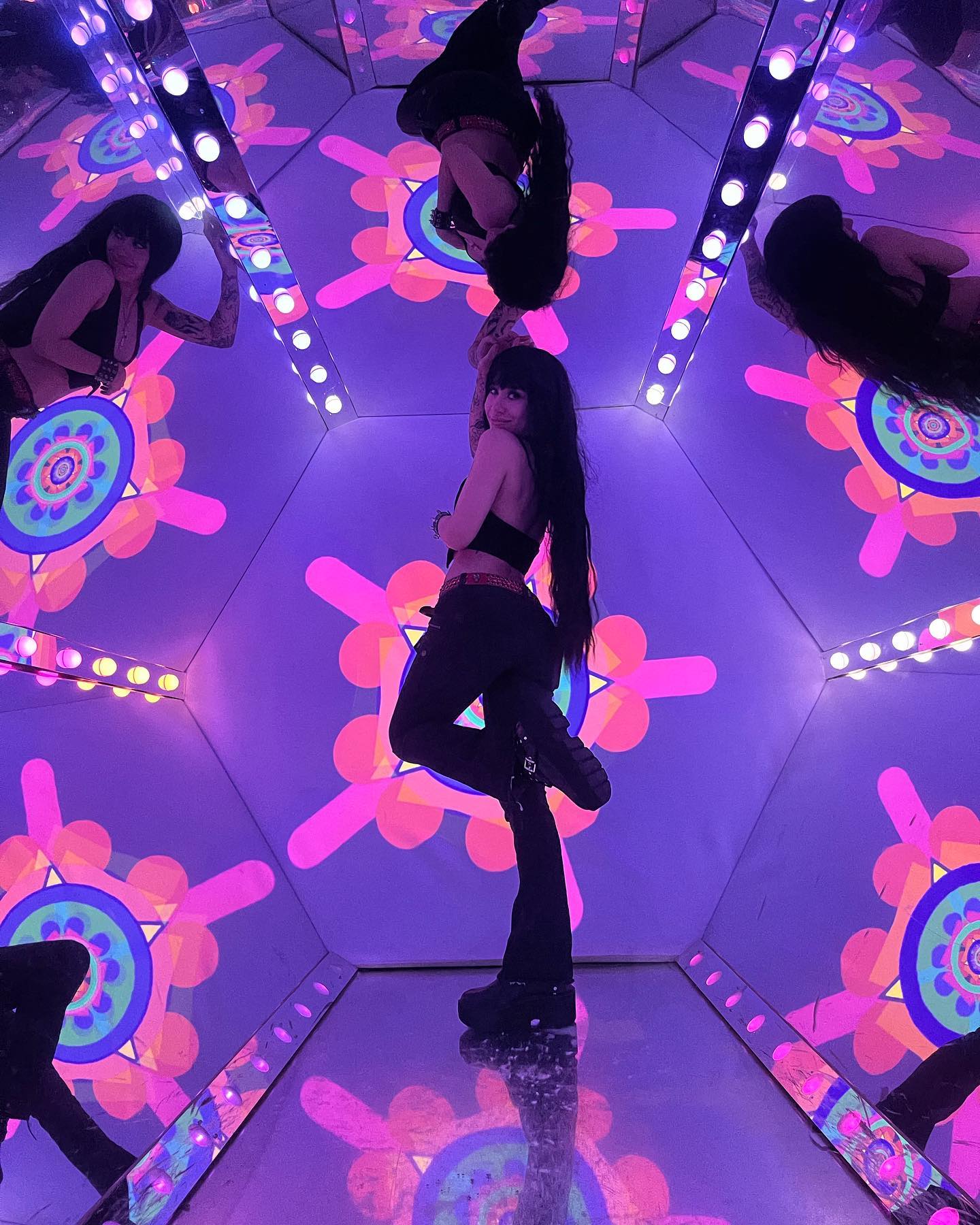 vanessa.julienne instagram image archive image