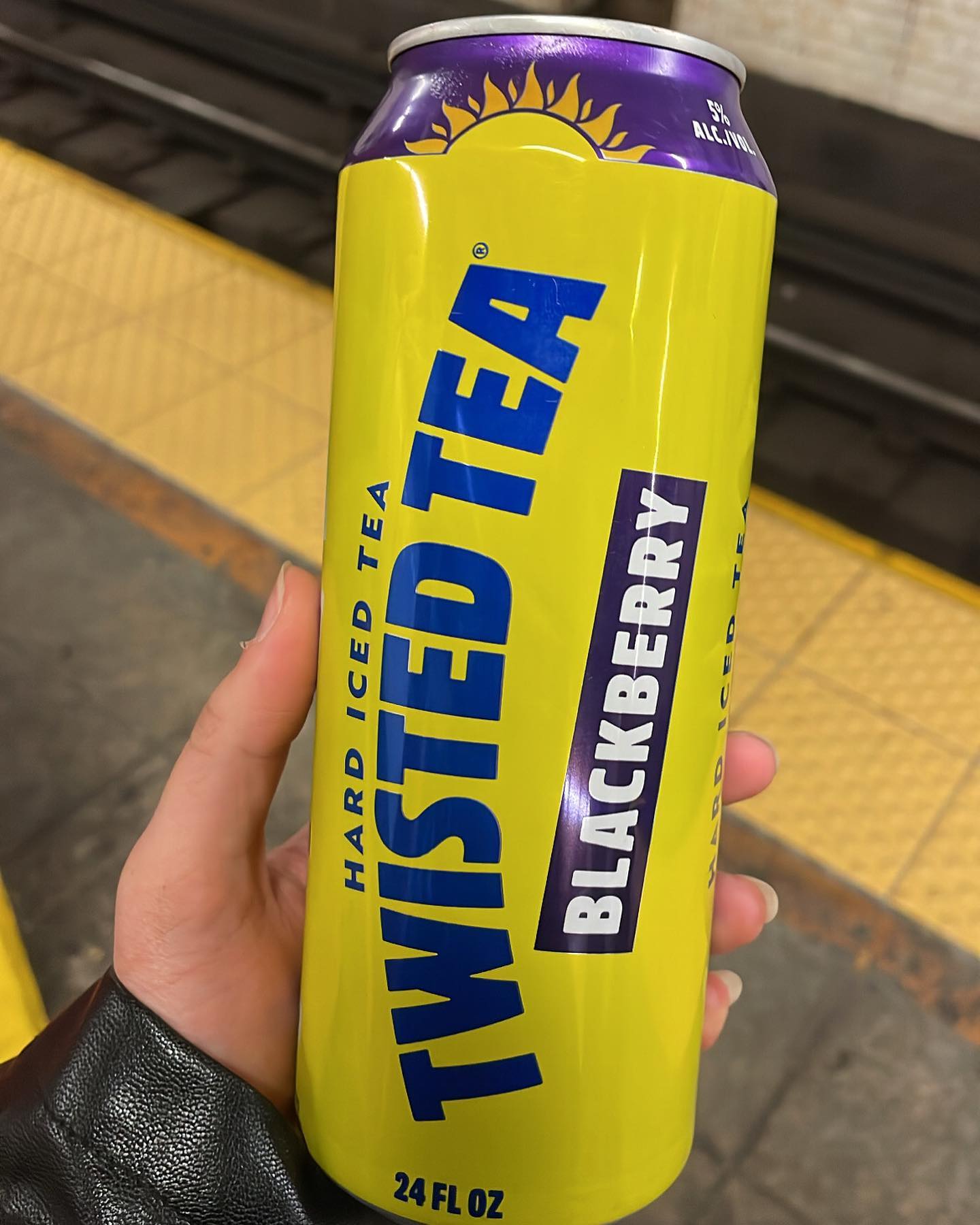 vanessa.julienne instagram image archive image