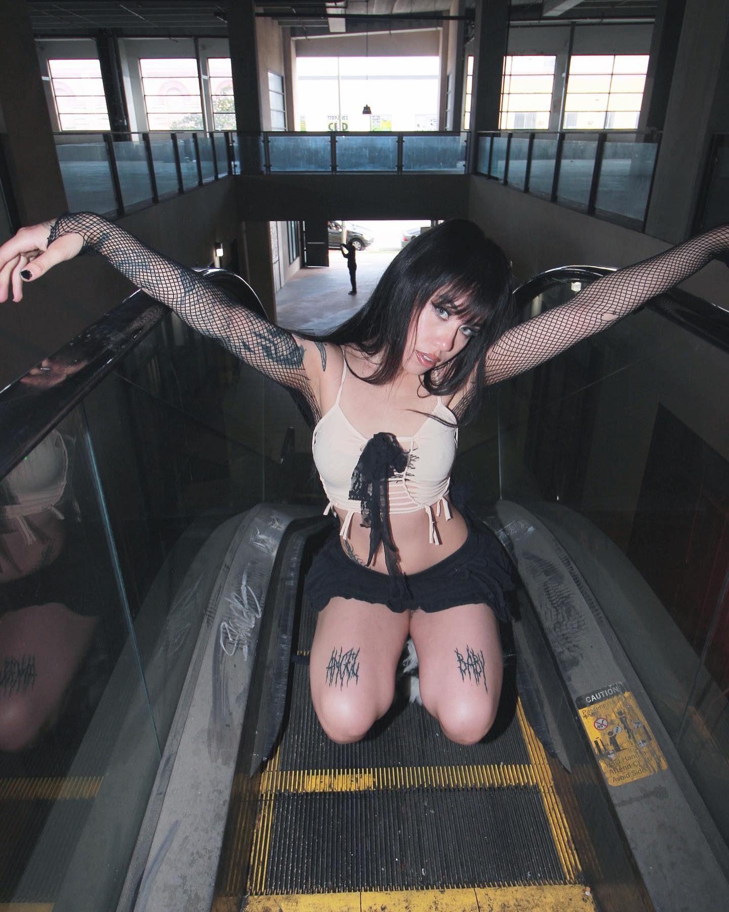 vanessa.julienne instagram image archive image