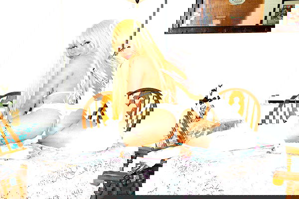 vanessa.julienne image ~ Altpins