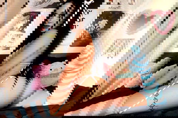 vanessa.julienne image ~ Altpins