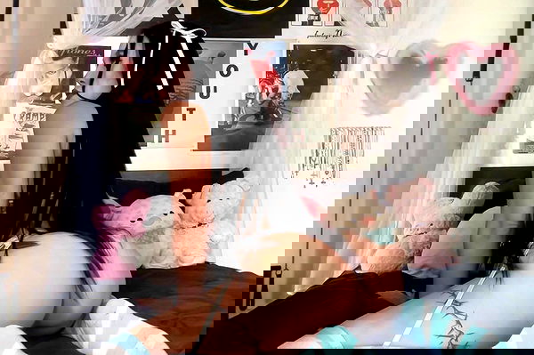 vanessa.julienne image ~ Altpins