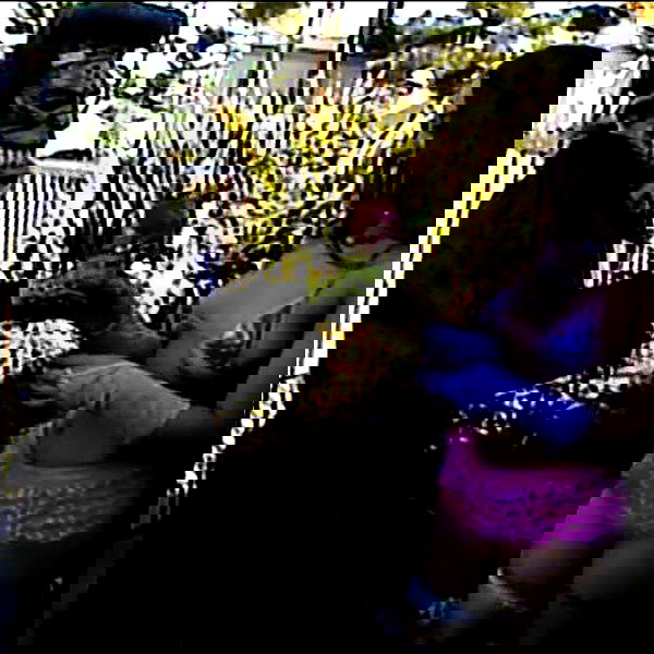 vanessa.julienne image ~ Altpins