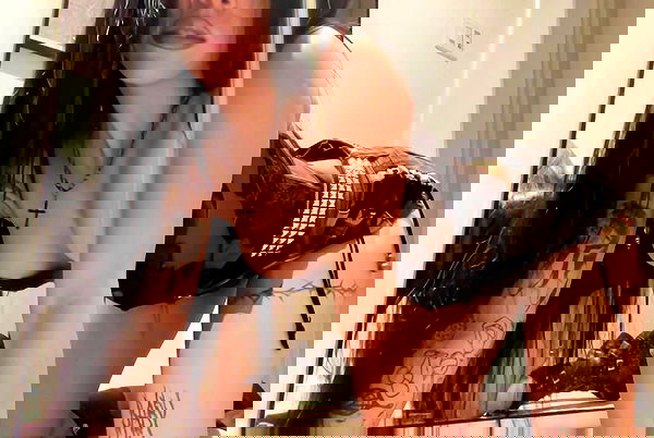 vanessa.julienne image ~ Altpins