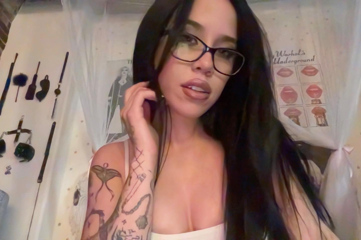 vanessa.julienne instagram image archive image