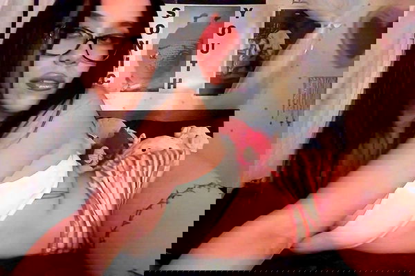 vanessa.julienne image ~ Altpins