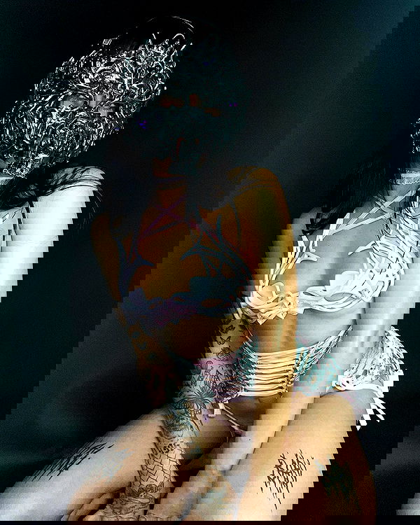 vanessa.julienne image ~ Altpins