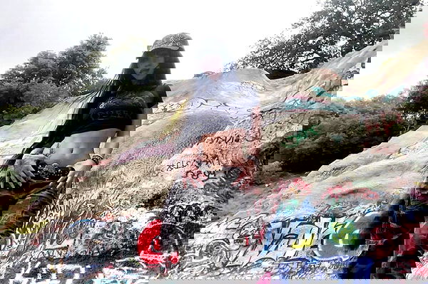 vanessa.julienne image ~ Altpins