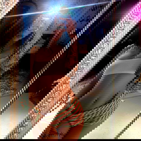 vanessa.julienne image ~ Altpins