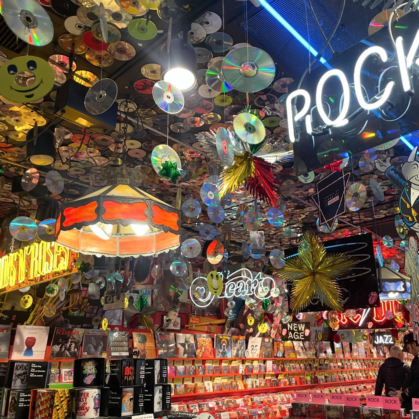 vanessa.julienne instagram image archive image