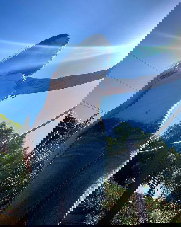 vanessa.julienne image ~ Altpins