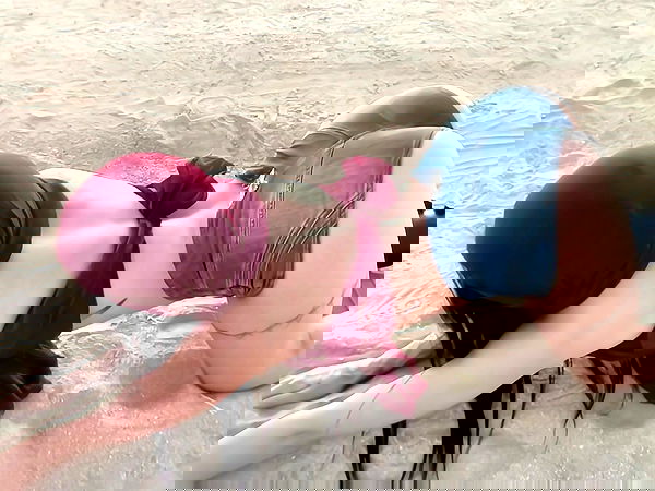 vanessa.julienne image ~ Altpins