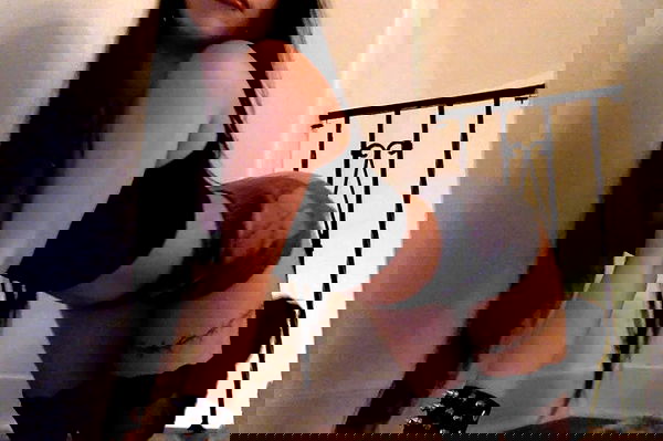 vanessa.julienne image ~ Altpins