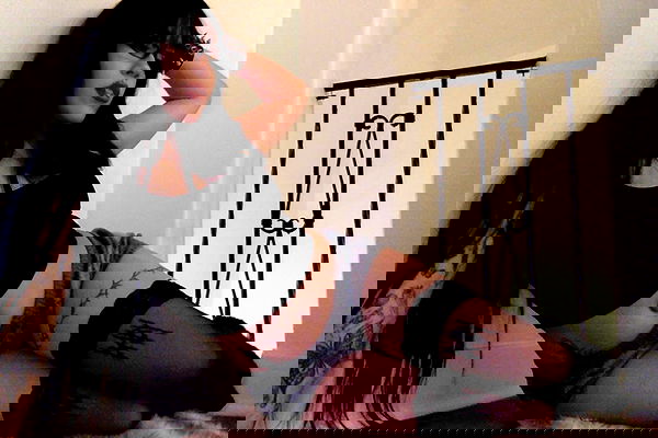 vanessa.julienne image ~ Altpins