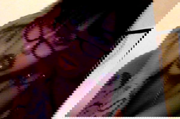 vanessa.julienne image ~ Altpins