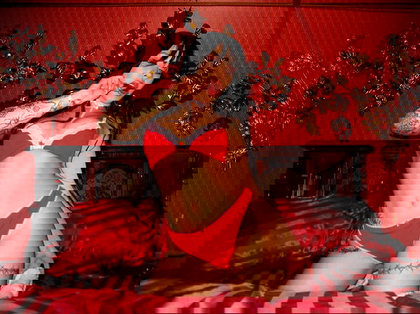 vanessa.julienne image ~ Altpins