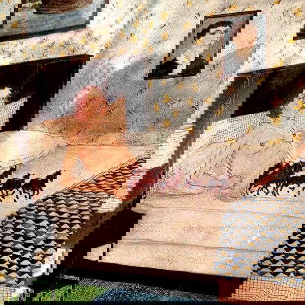 vanessa.julienne image ~ Altpins