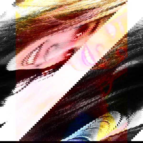 vanessa.julienne image ~ Altpins