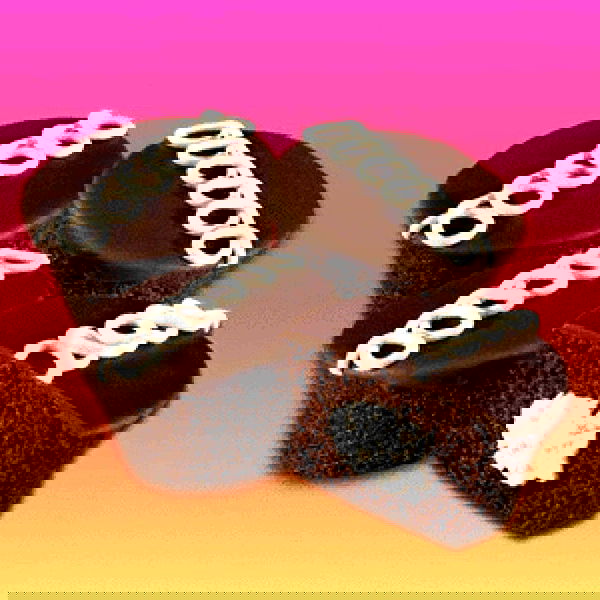 vanessa.julienne image ~ Altpins