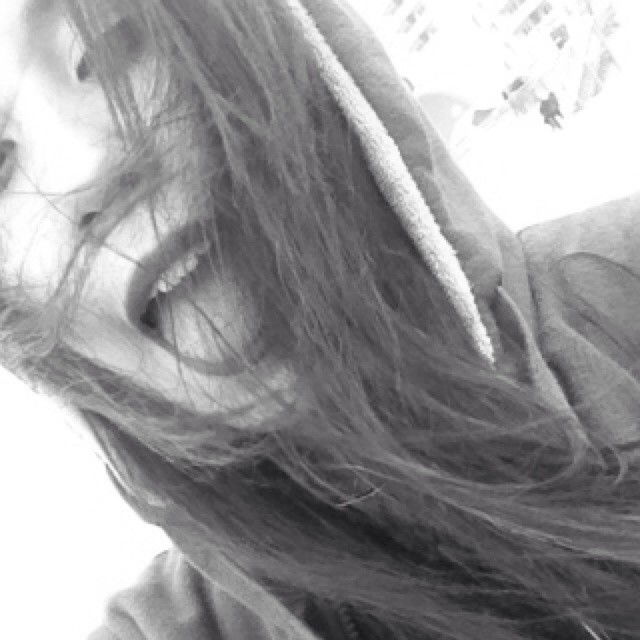 vanessa.julienne instagram image archive image