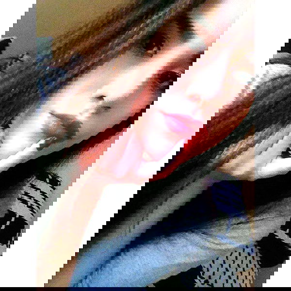 vanessa.julienne image ~ Altpins