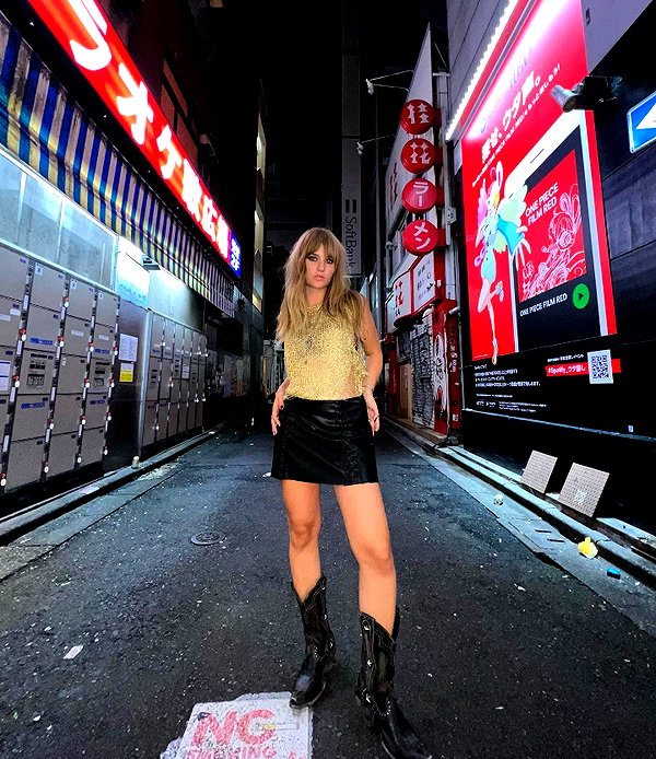 vicdeangelis instagram image archive image