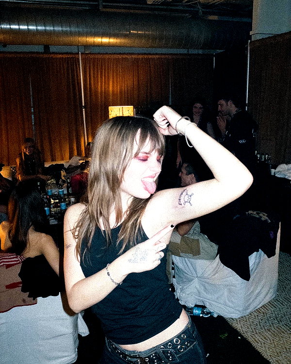 vicdeangelis instagram image archive image