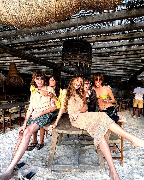 vicdeangelis instagram image archive image