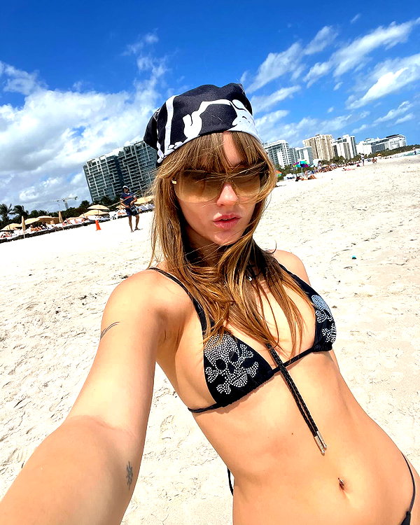 vicdeangelis instagram image archive image