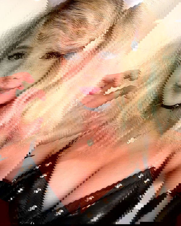 viezery viezery archive image