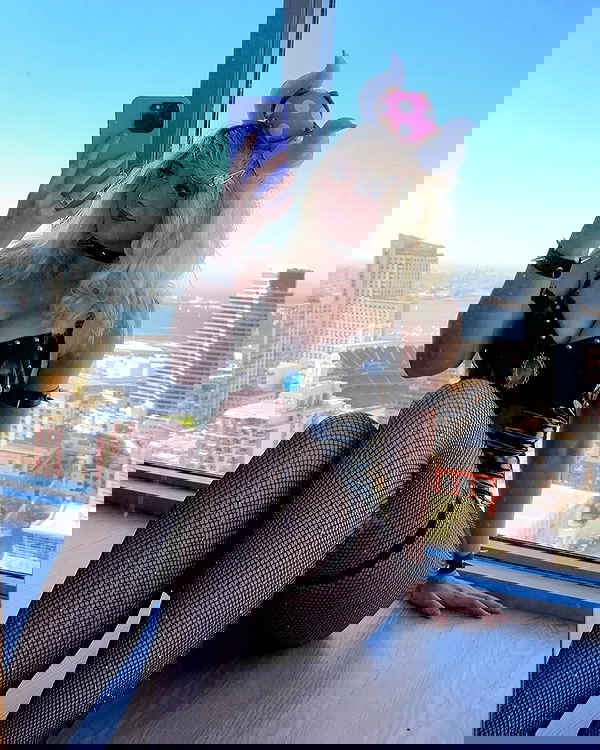 viezery viezery archive image