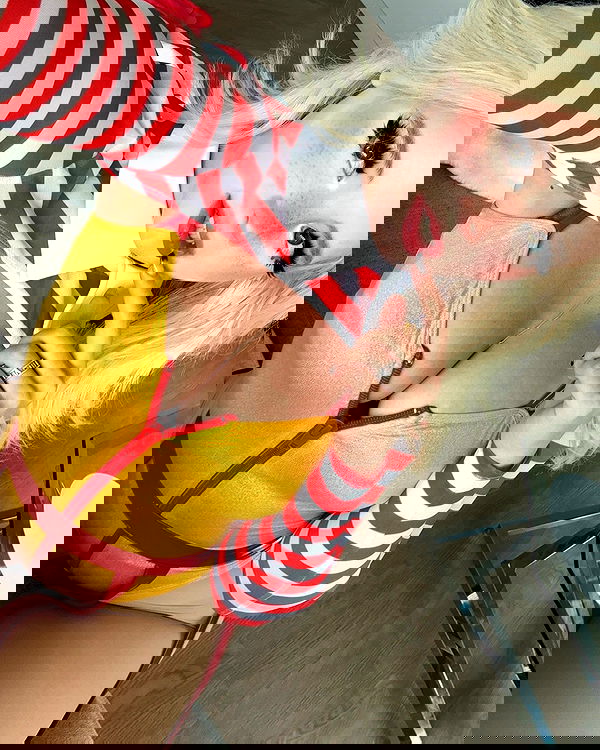 viezery viezery archive image