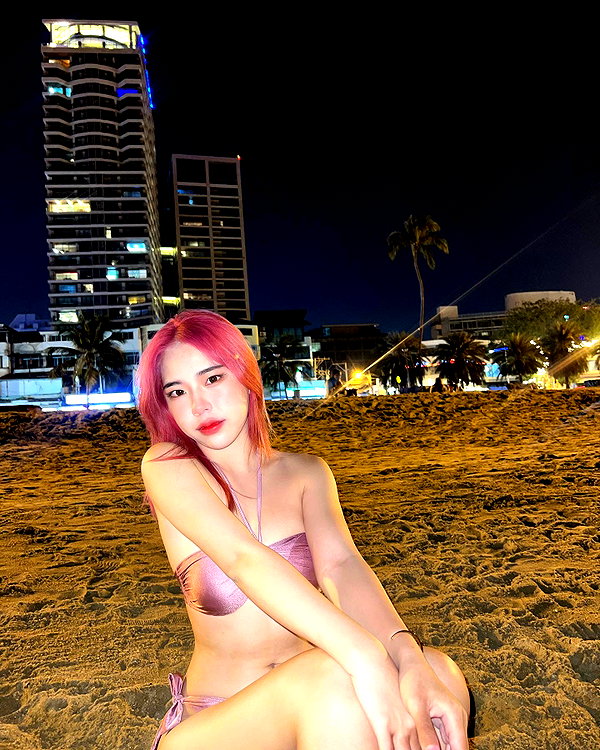 viixxmmii_ instagram image archive image