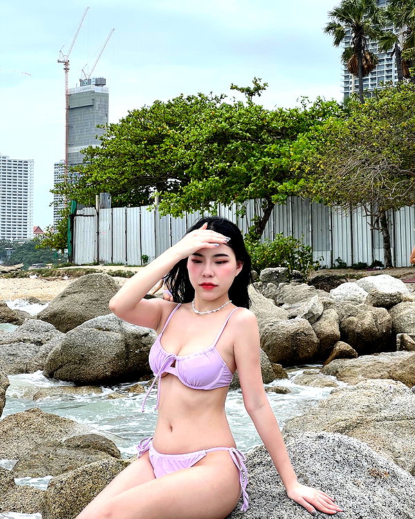 viixxmmii_ instagram image archive image