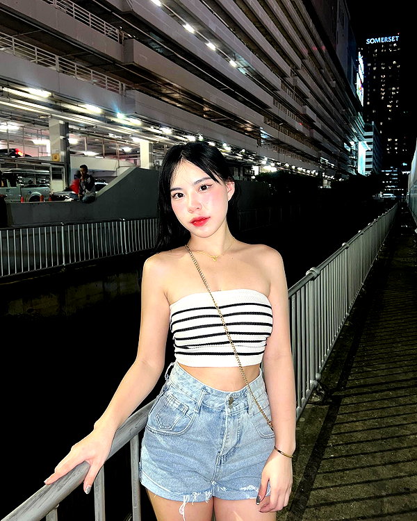viixxmmii_ instagram image archive image