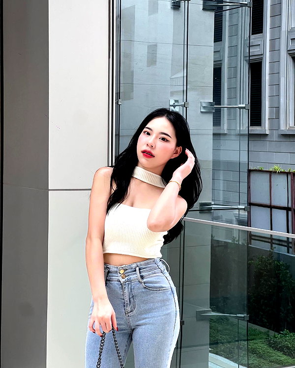 viixxmmii_ instagram image archive image