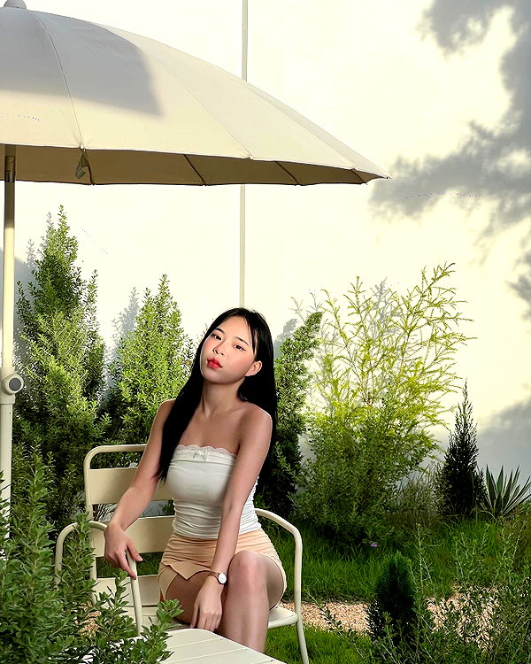 viixxmmii_ instagram image archive image