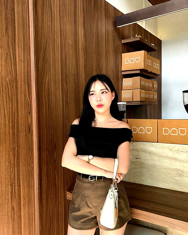 viixxmmii_ instagram image archive image