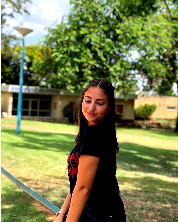 viki_dominev instagram image archive image