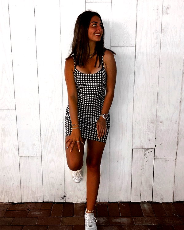 viki_dominev instagram image archive image