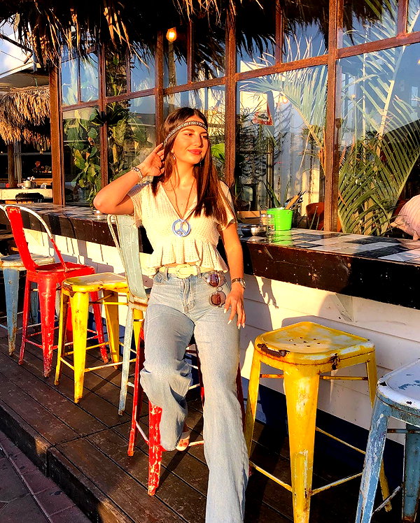 viki_dominev instagram image archive image