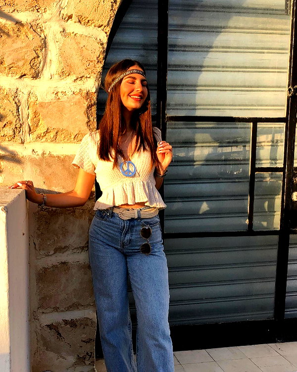 viki_dominev instagram image archive image