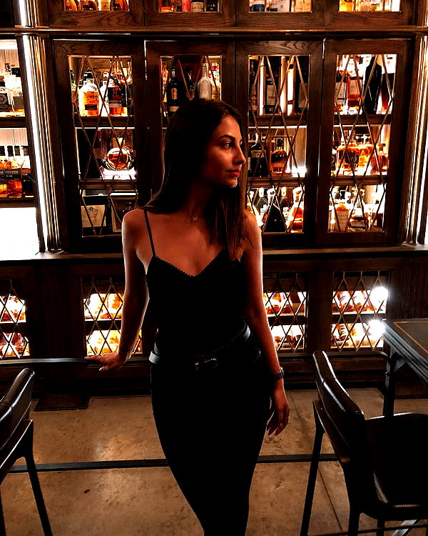 viki_dominev instagram image archive image