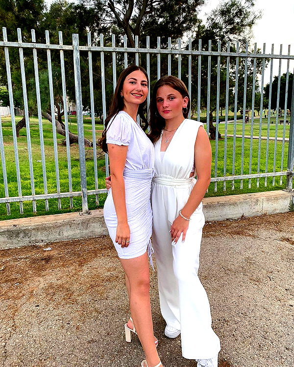 viki_dominev instagram image archive image