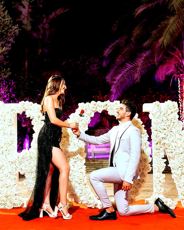 viki_dominev instagram image archive image