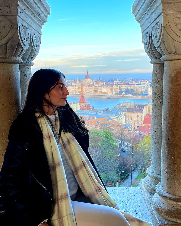 viki_dominev instagram image archive image