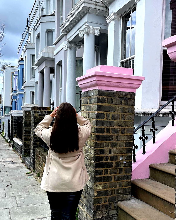 viki_dominev instagram image archive image
