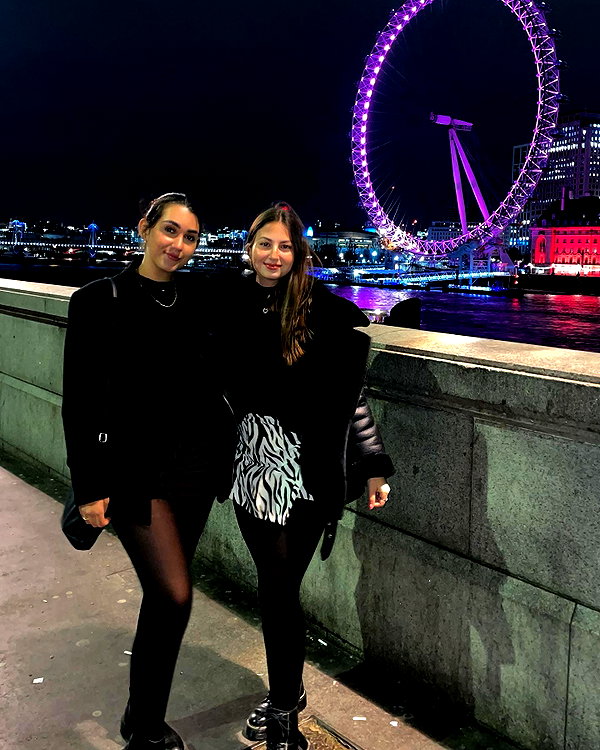viki_dominev instagram image archive image